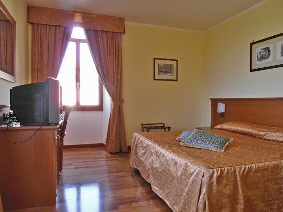 Hotel Villa Vecchia Monte Porzio Catone Εξωτερικό φωτογραφία